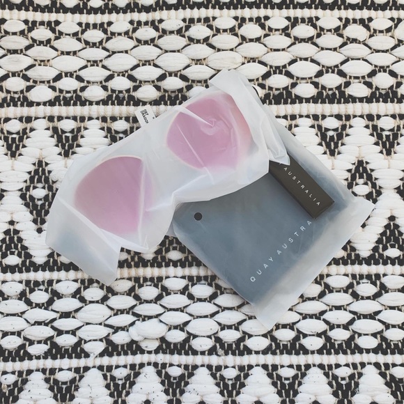 NWT Quay Pink Dragonfly Aviator Mirror Sunglasses - Picture 4 of 4